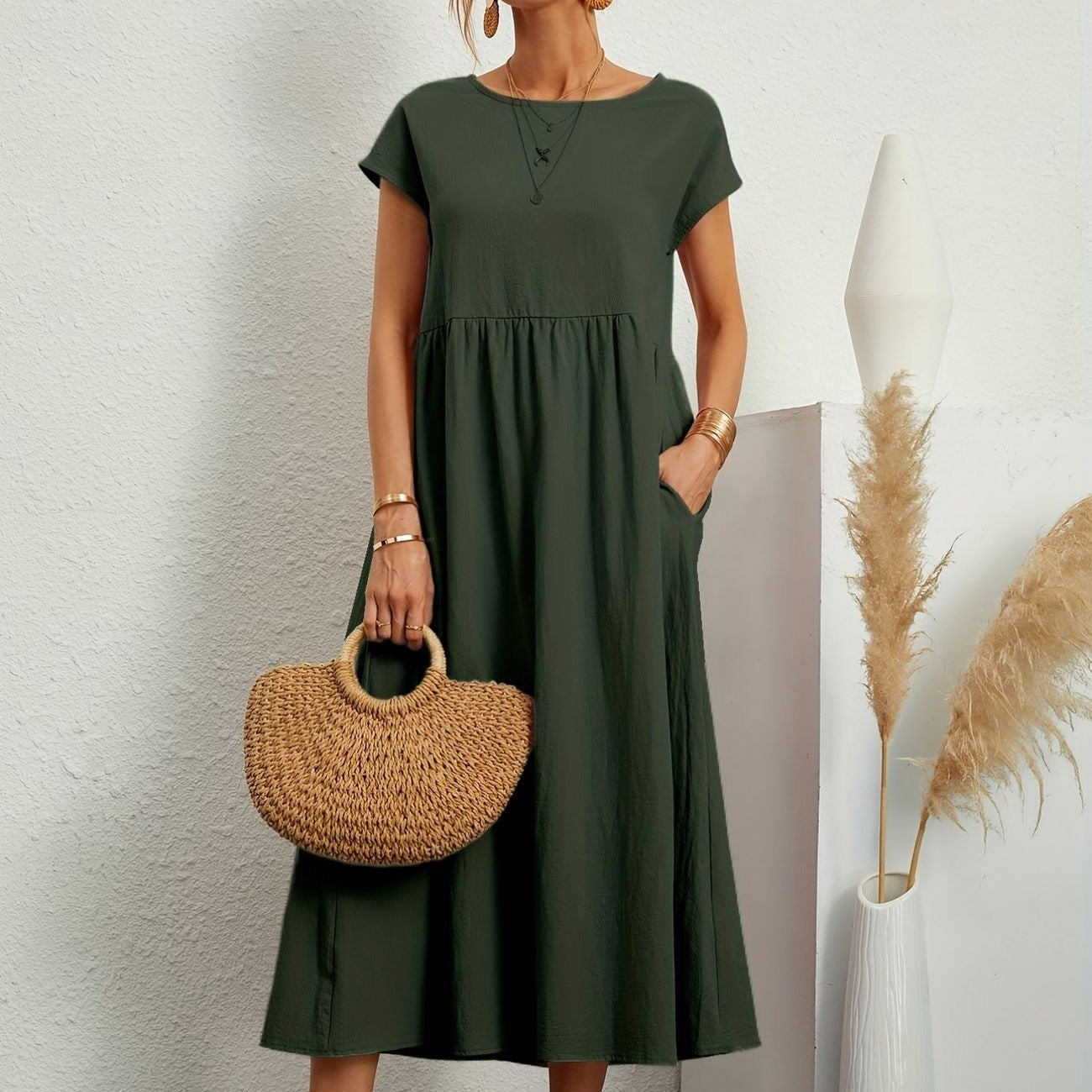 Women’s Elegant Round Neck Midi Dress - Camille