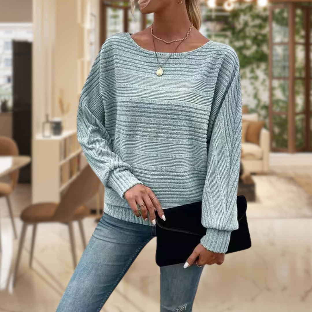 Women’s Loose Fit Crew Neck Sweater - Regenia