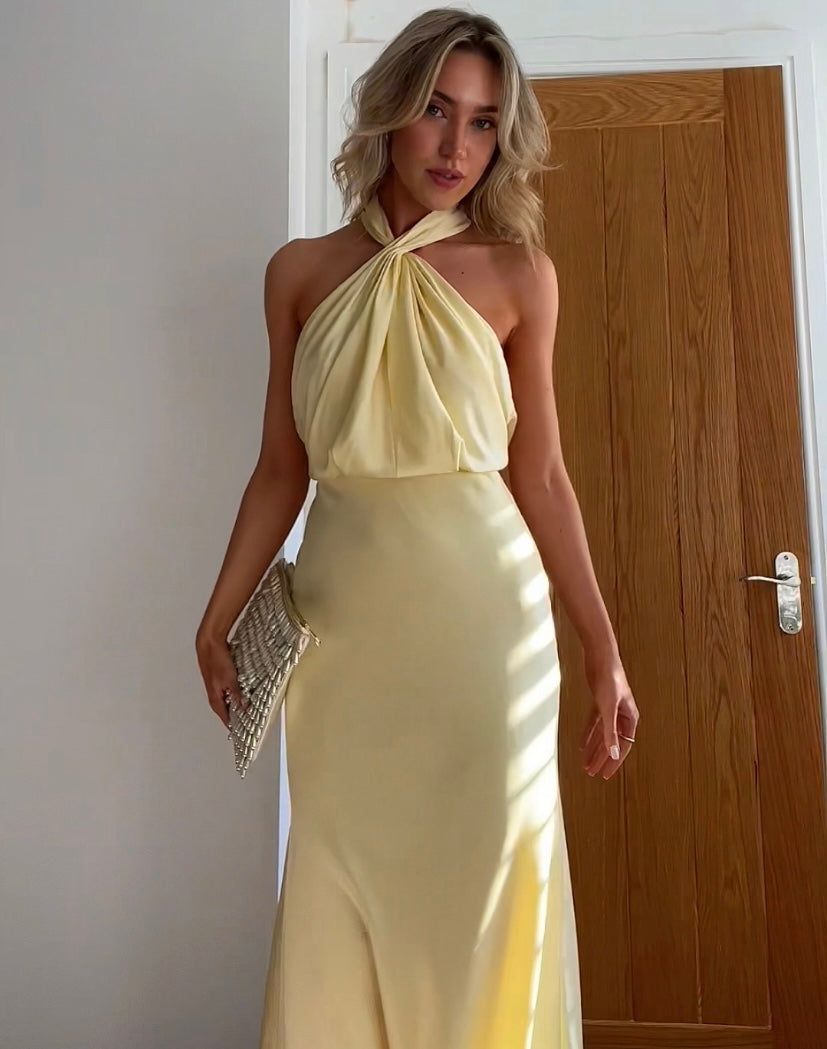 Women’s Elegant Halter Neck Maxi Dress - Ava