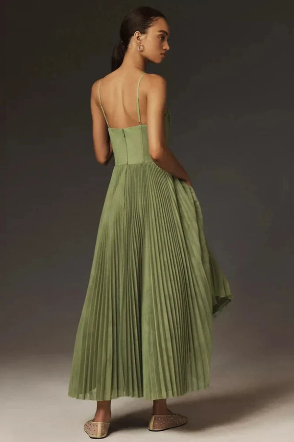 Women’s Green Elegant Flare Midi Dress - Auria