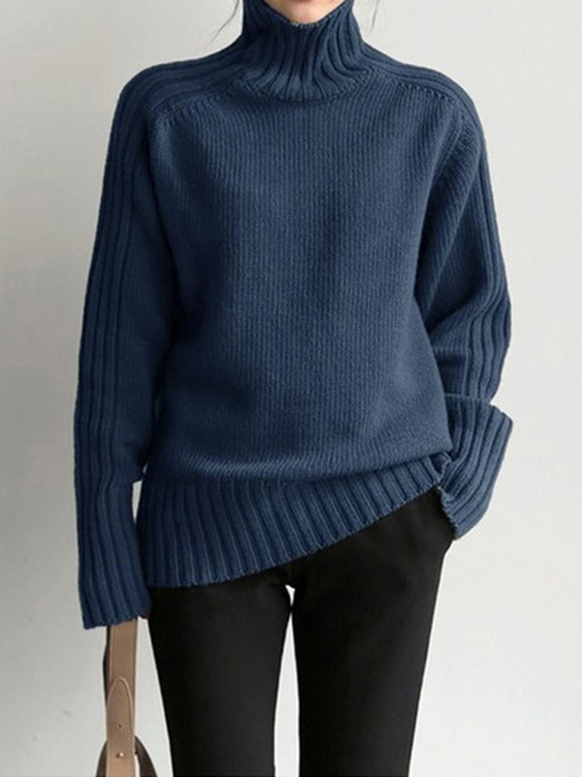 Women’s Chic High Collar Sweater - Solveige