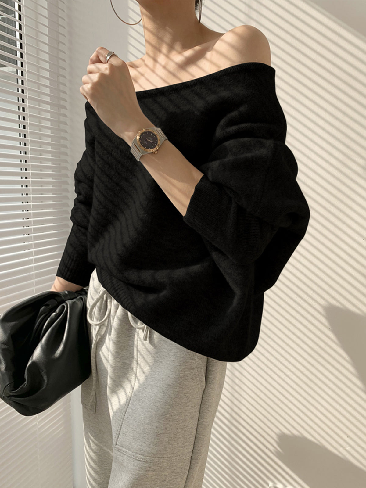 Women’s Lightweight Asymmetrical Sweater - Brynja