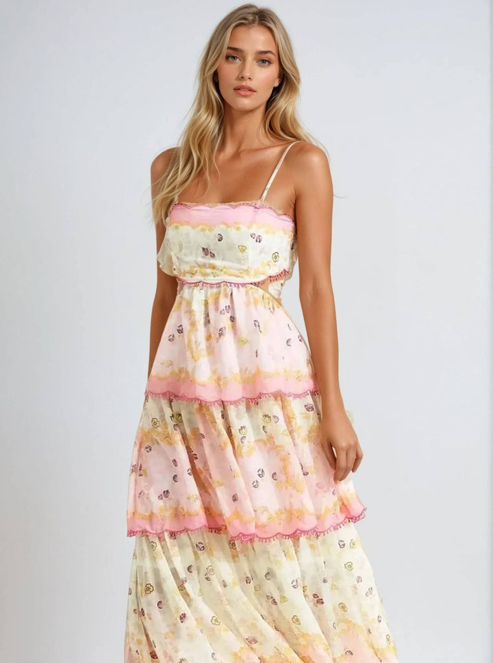 https://cdn.shopify.com/s/files/1/0785/0799/9567/files/Soera-Hilda-Dress-04_1_-Sienna-Studio_1.jpg?v=1745400589