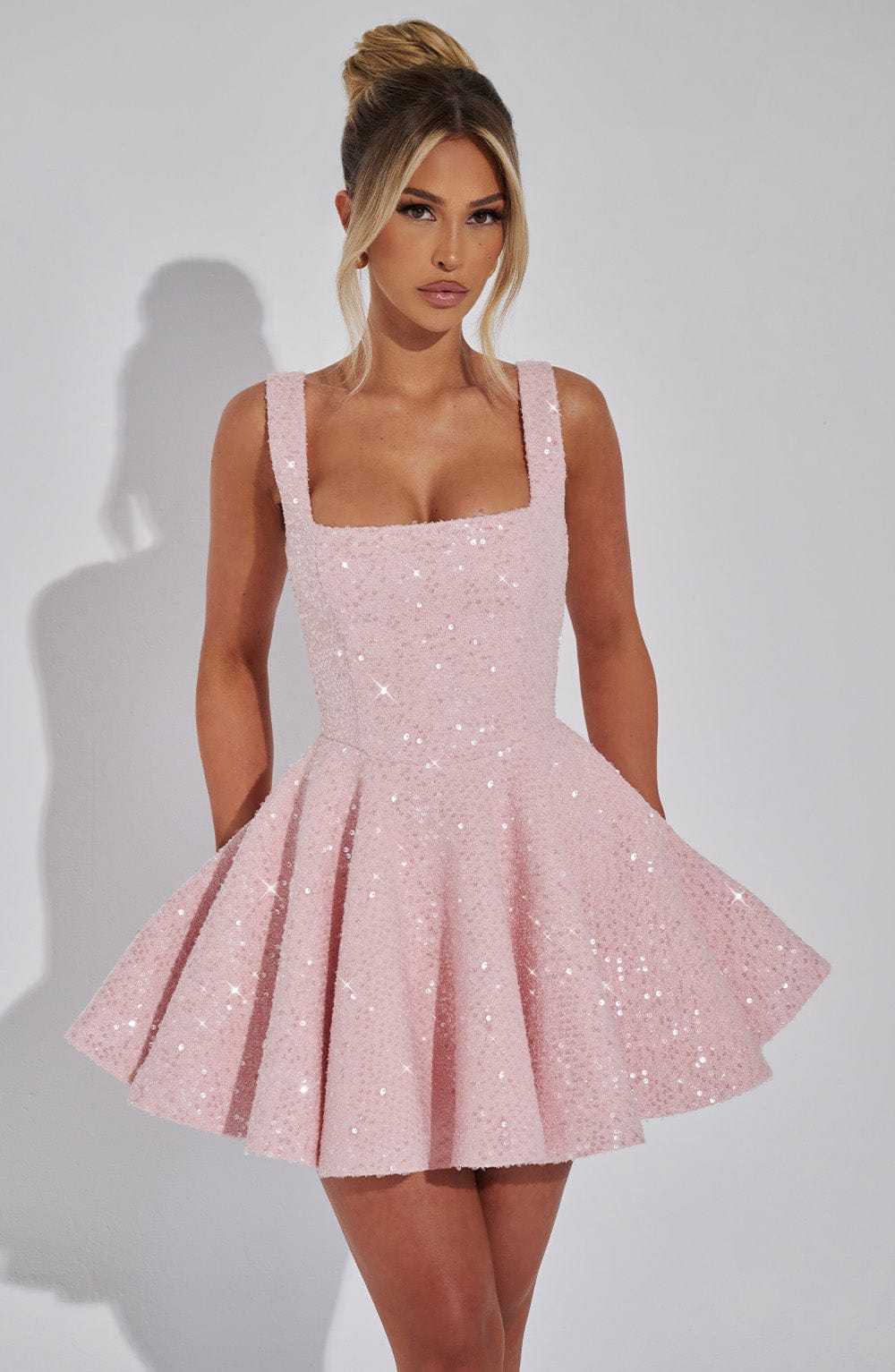 https://cdn.shopify.com/s/files/1/0785/0799/9567/files/dorothy-mini-dress-blush-dress-babyboo-fashion-32661083652159_9faa0bd8-1ff4-42a2-96c5-c9b1d95fe6da.jpg?v=1745216323