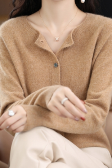 Variant image for Women’s Long Cardigan Comfortable Fit with Pockets - Beatrice-31